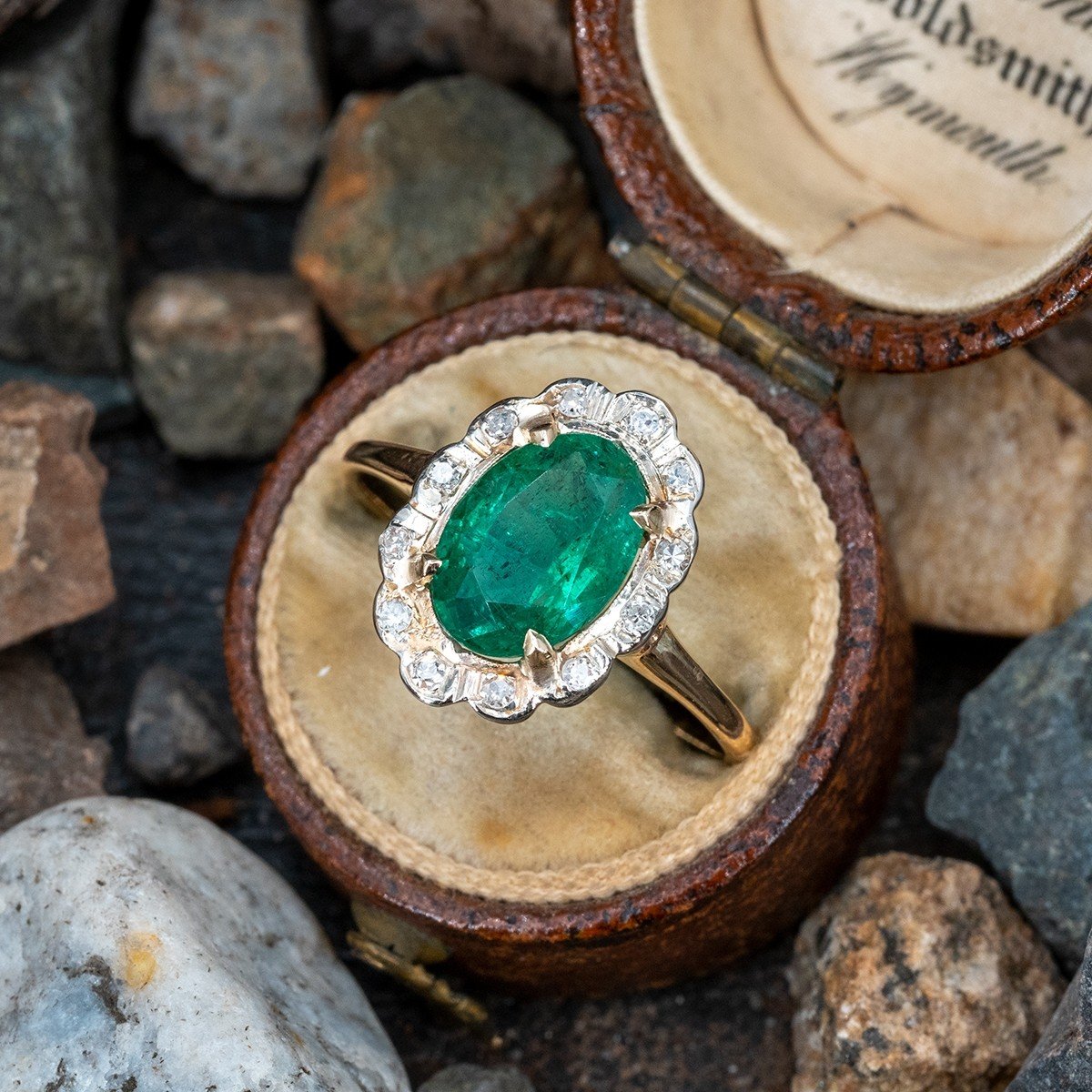 Vintage Emerald Ring w/ Detailed Diamond Halo 14K Gold