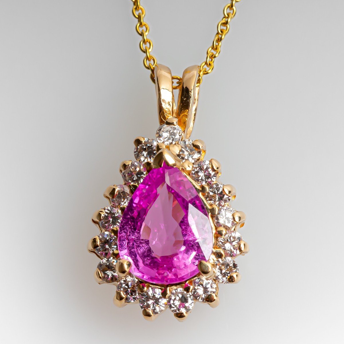 Pink Sapphire Necklace - Valobra Jewelry