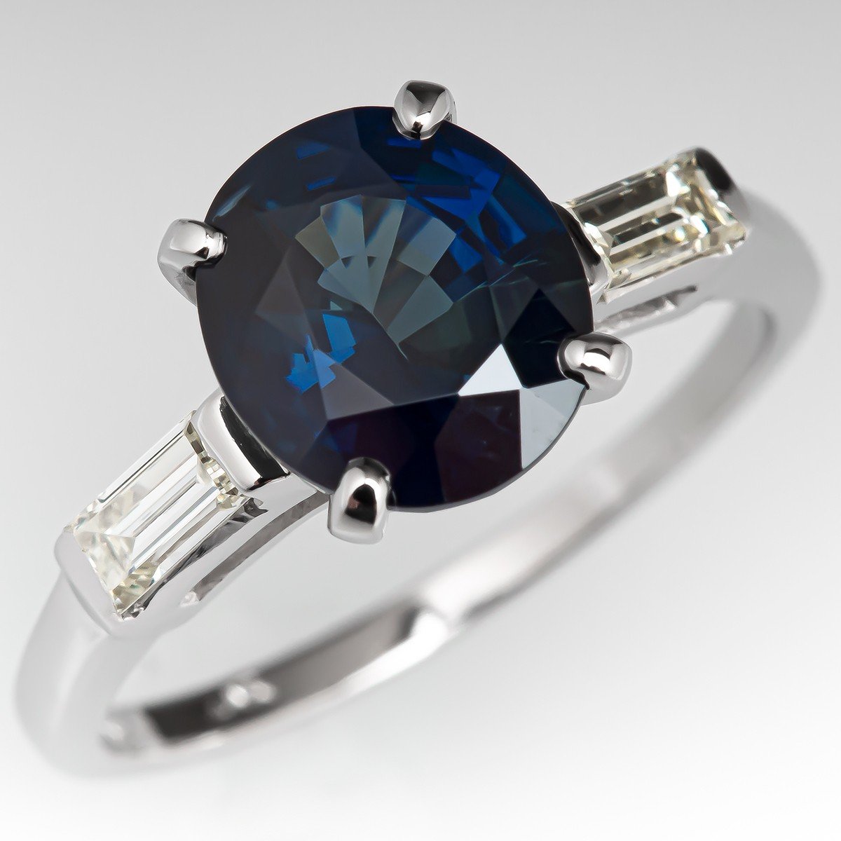2.8 Carat Vintage Oval Cut Sapphire Engagement Ring in Platinum
