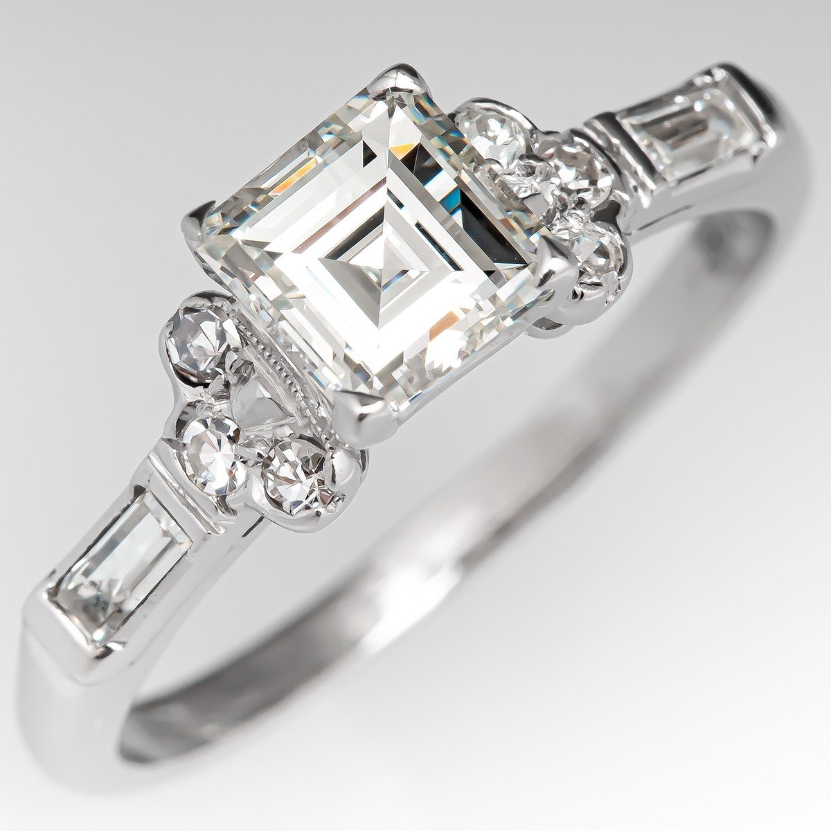 Cushion Cut Square Halo diamond Engagement Ring In 14K White Gold |  Fascinating Diamonds