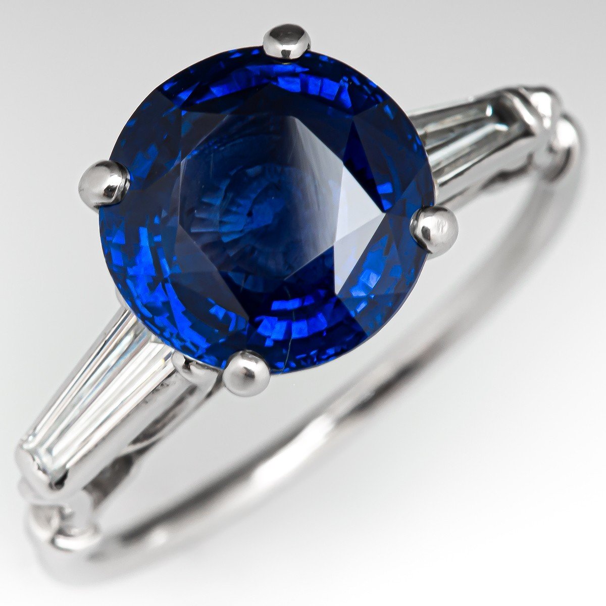 Stunning 4 Carat Sapphire & Baguette Cut Diamond Ring Platinum GIA