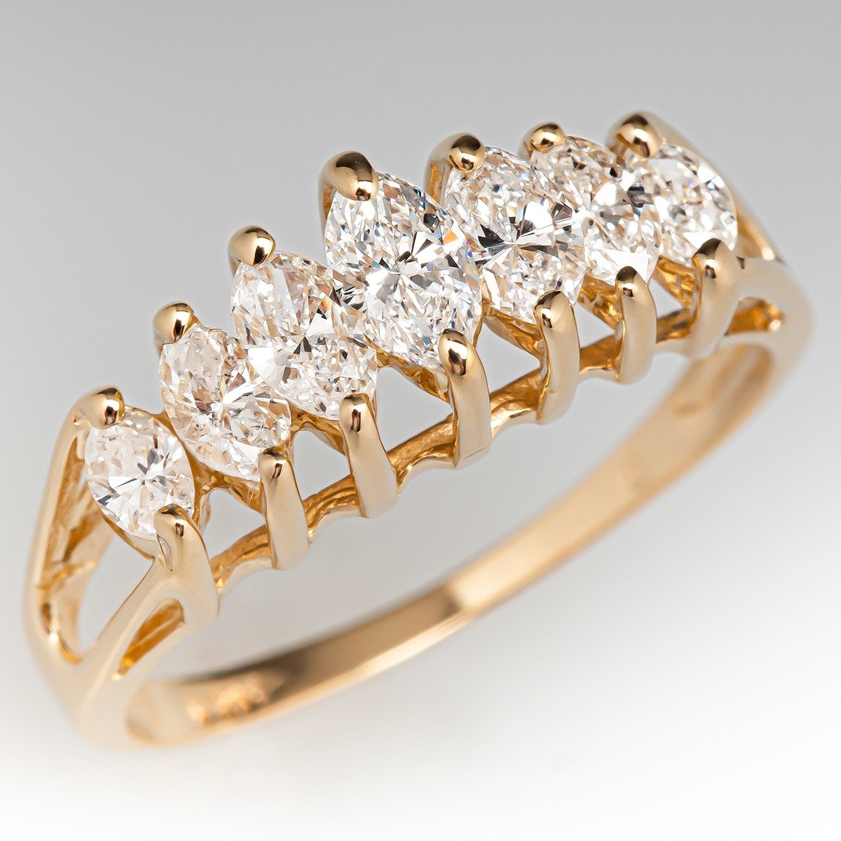Diamond Magnificence -Diamond Rings| Surat Diamond Jewelry