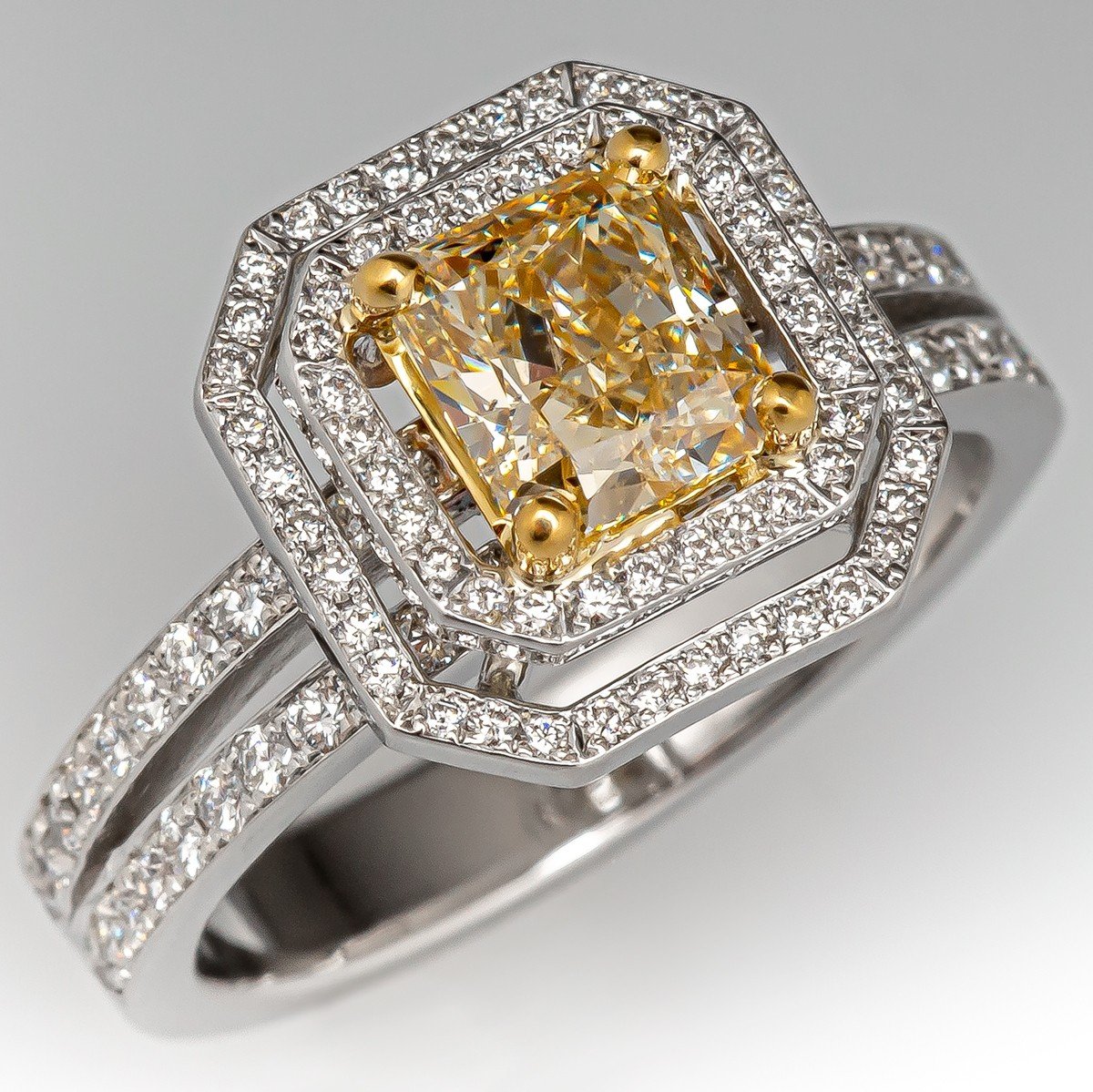 4.04ct Light Yellow Pear Diamond Ring – Rare Colors