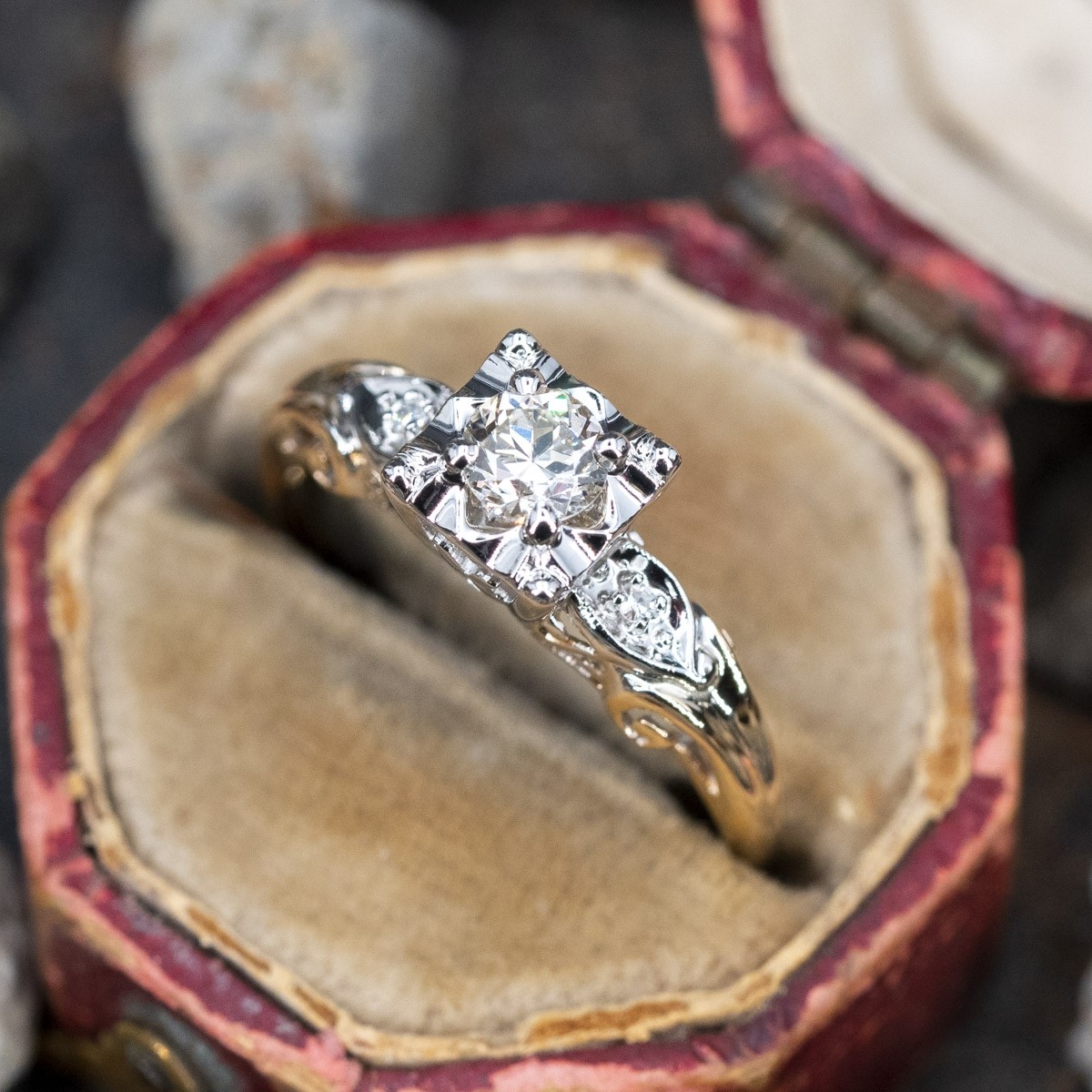 1940's Vintage Diamond Engagement Ring 14K Gold .28ct H/VS2