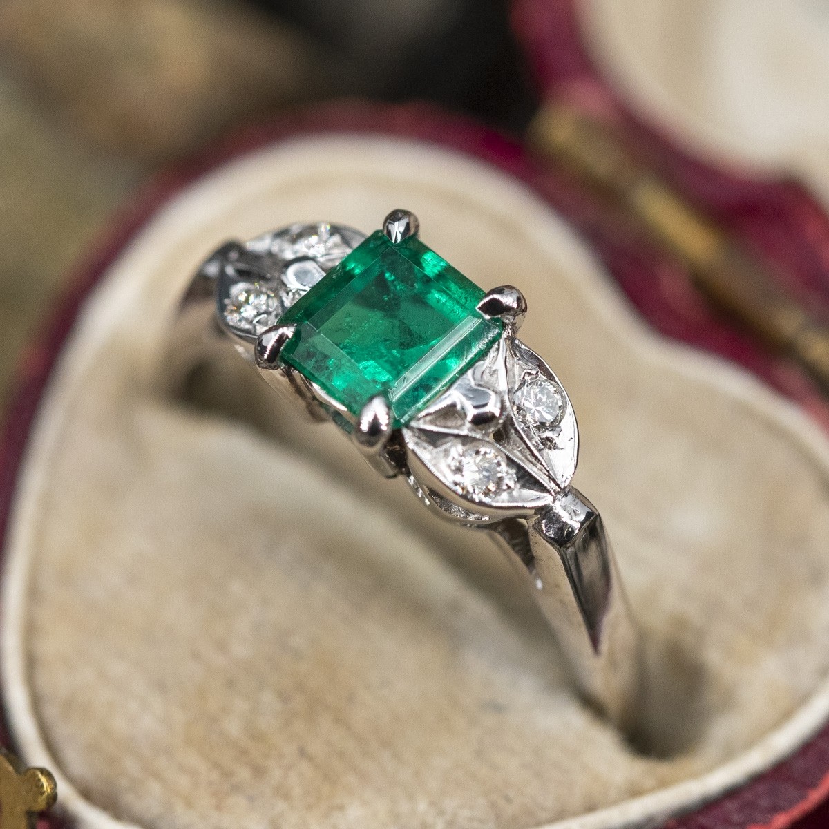 Vivid Green Emerald & Diamond Ring 18K White Gold