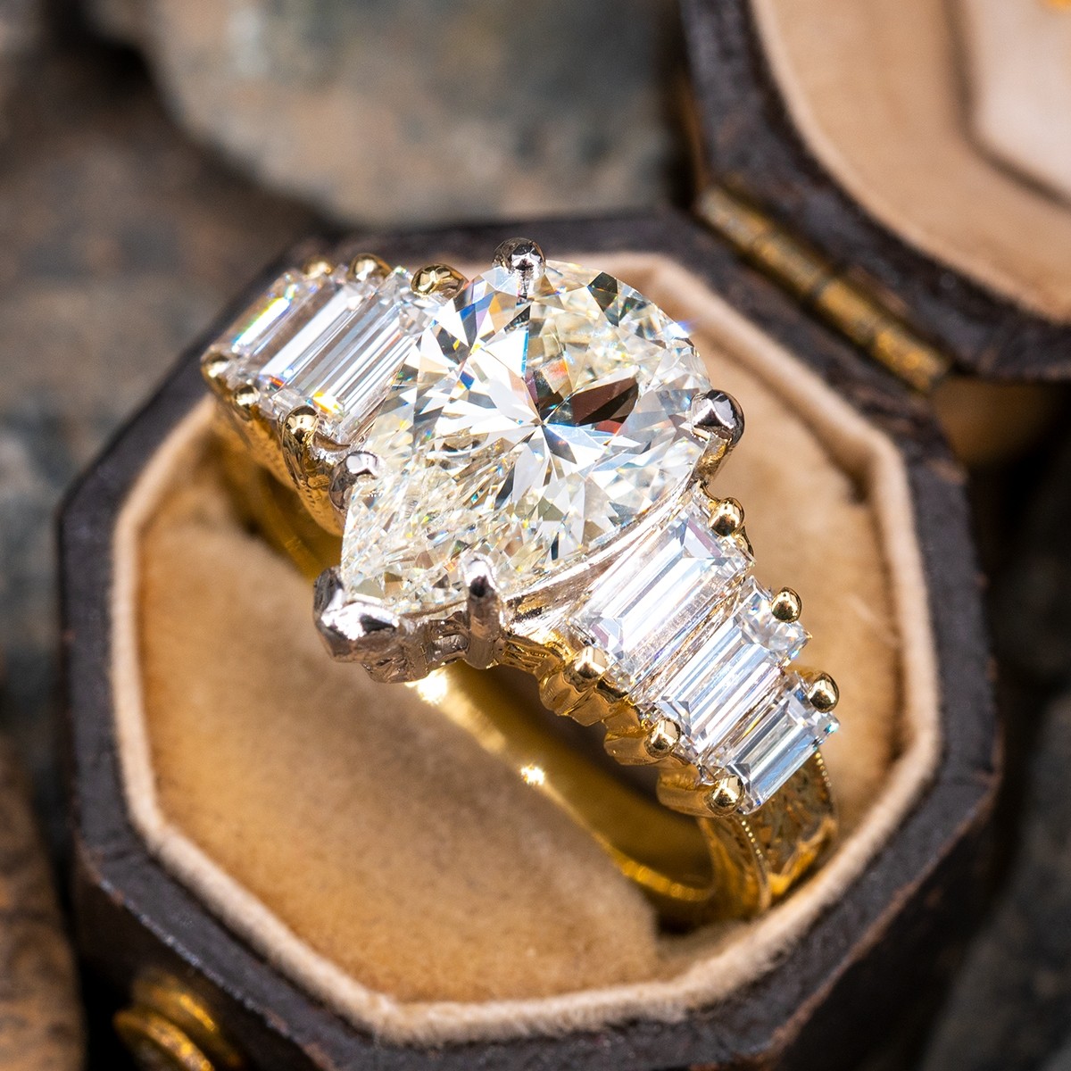 8.0 CT Pear Cut Lab Grown Diamond Ring CVD Diamond E Color VVS2 Clarity IGI  Certified at Rs 654123 | Diamond Rings in Surat | ID: 24539474088