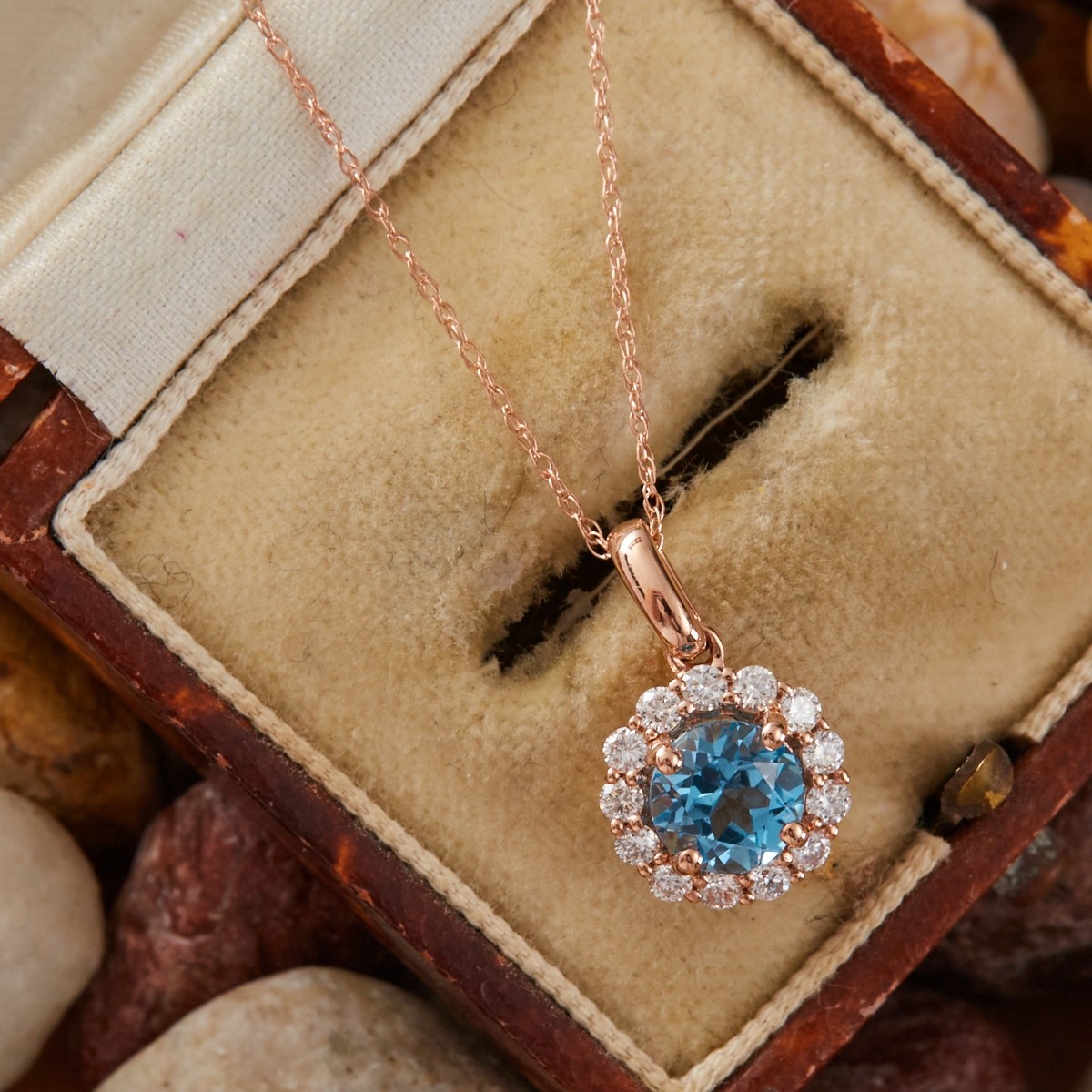 Buy Blue Necklaces & Pendants for Women by Ornate Jewels Online | Ajio.com
