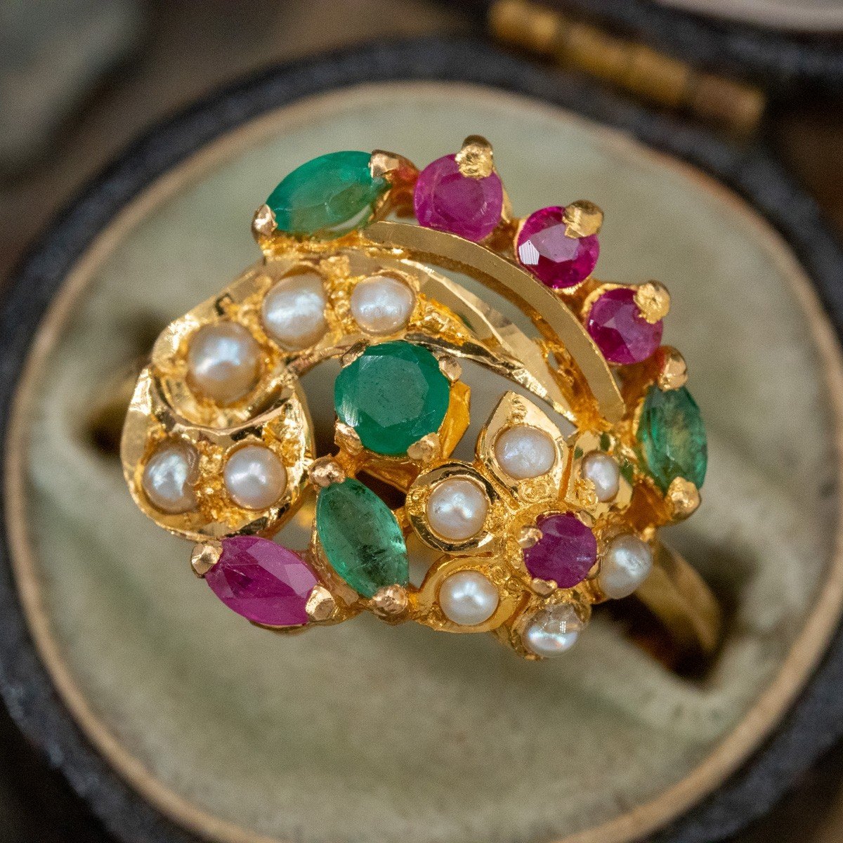 Buy buy Stunning Gold Bridal Wear Designer Ladies Ring Indian Jewelry Online