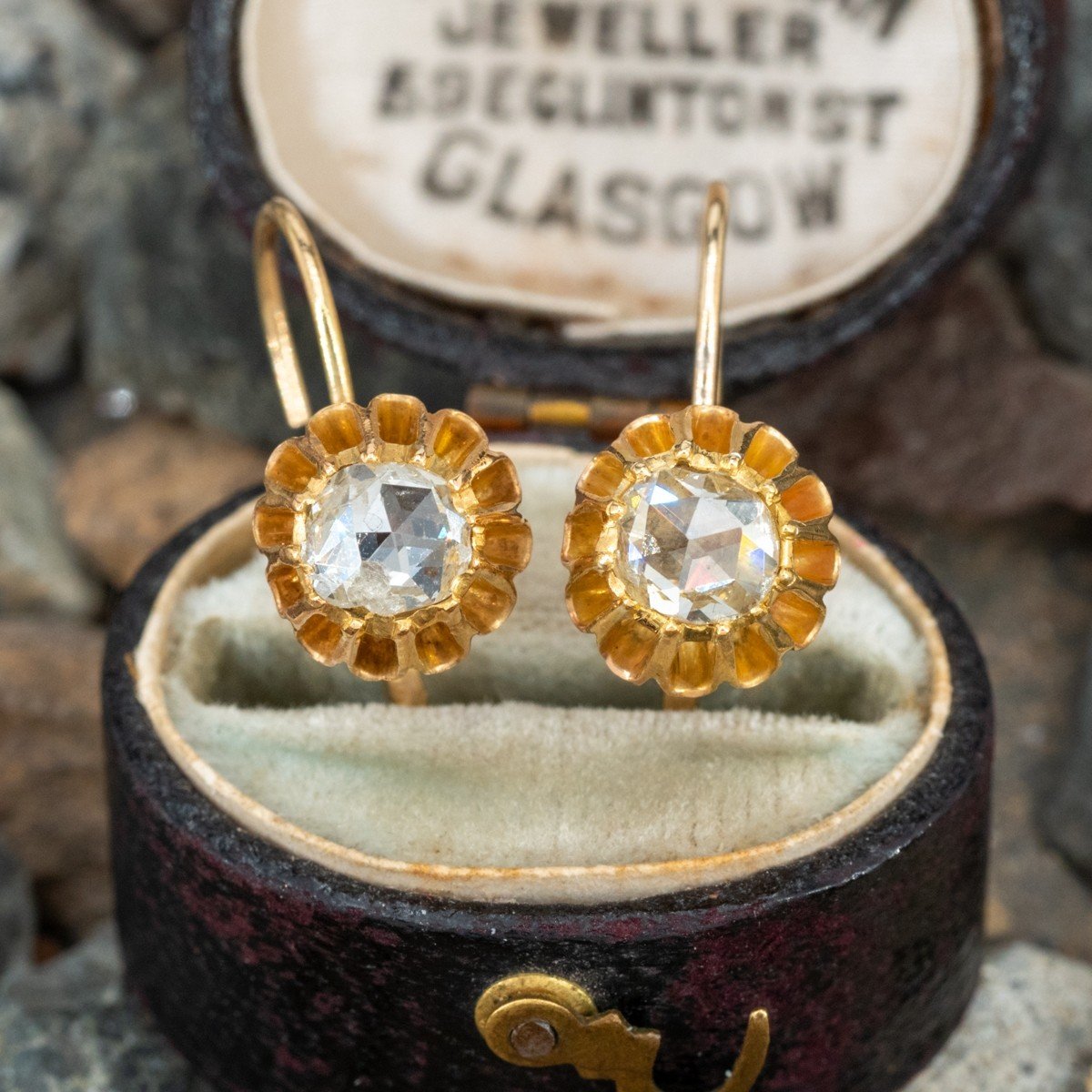 Gold Plated Simple Style Square Diamond Drop Earrings – Aferando-sgquangbinhtourist.com.vn