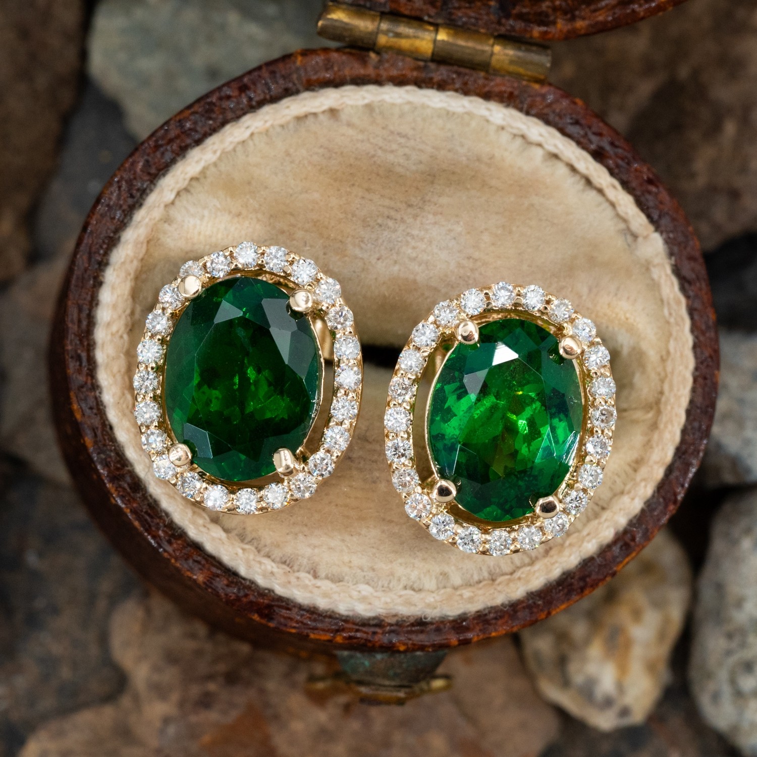 Handmade fabulous green square cubic zircon stone 22karat yellow gold stud  earring pair for boys/girls | TRIBAL ORNAMENTS