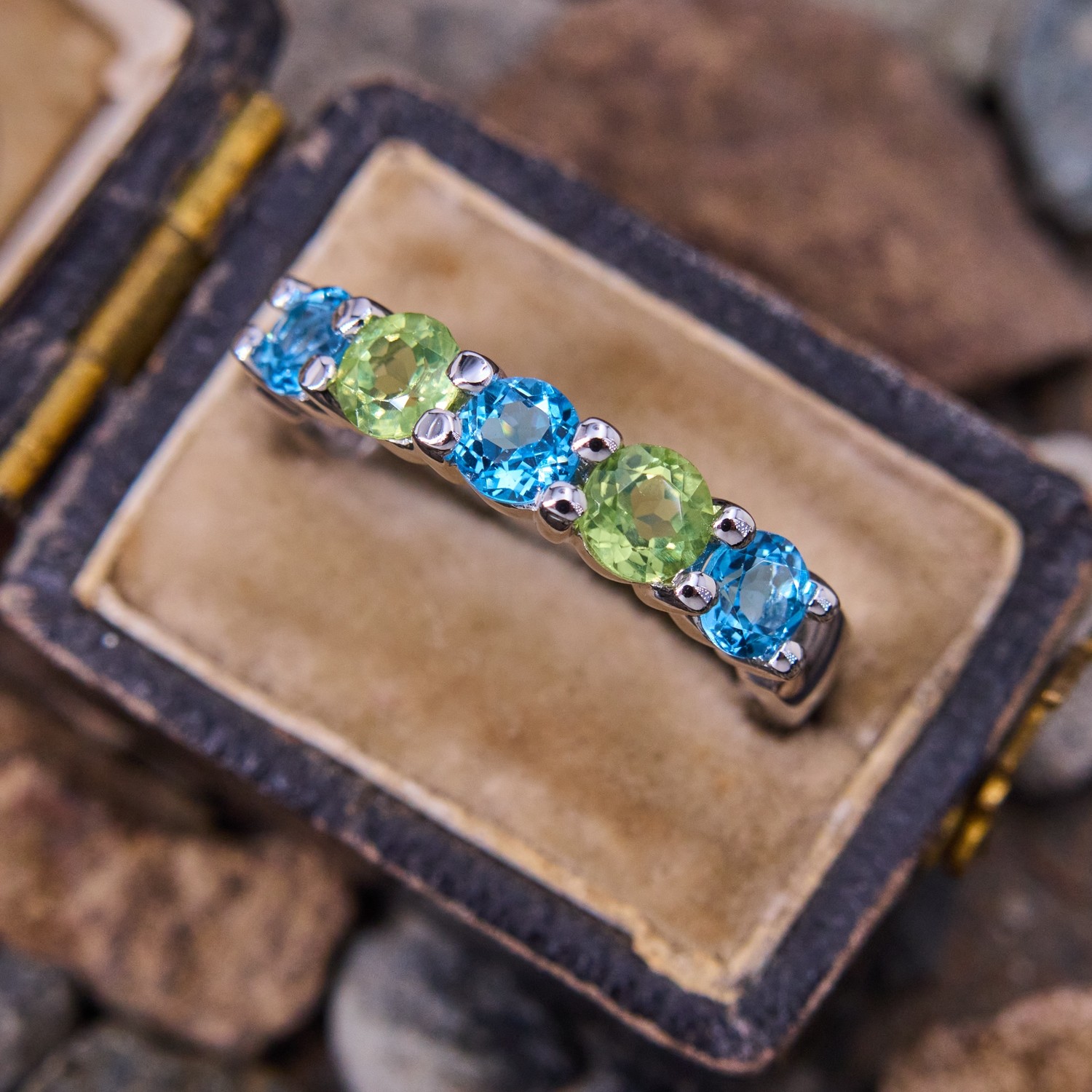 Madison L Blue Topaz Ring 001-200-03008 14KW Warwick | Baxter's Fine  Jewelry | Warwick, RI