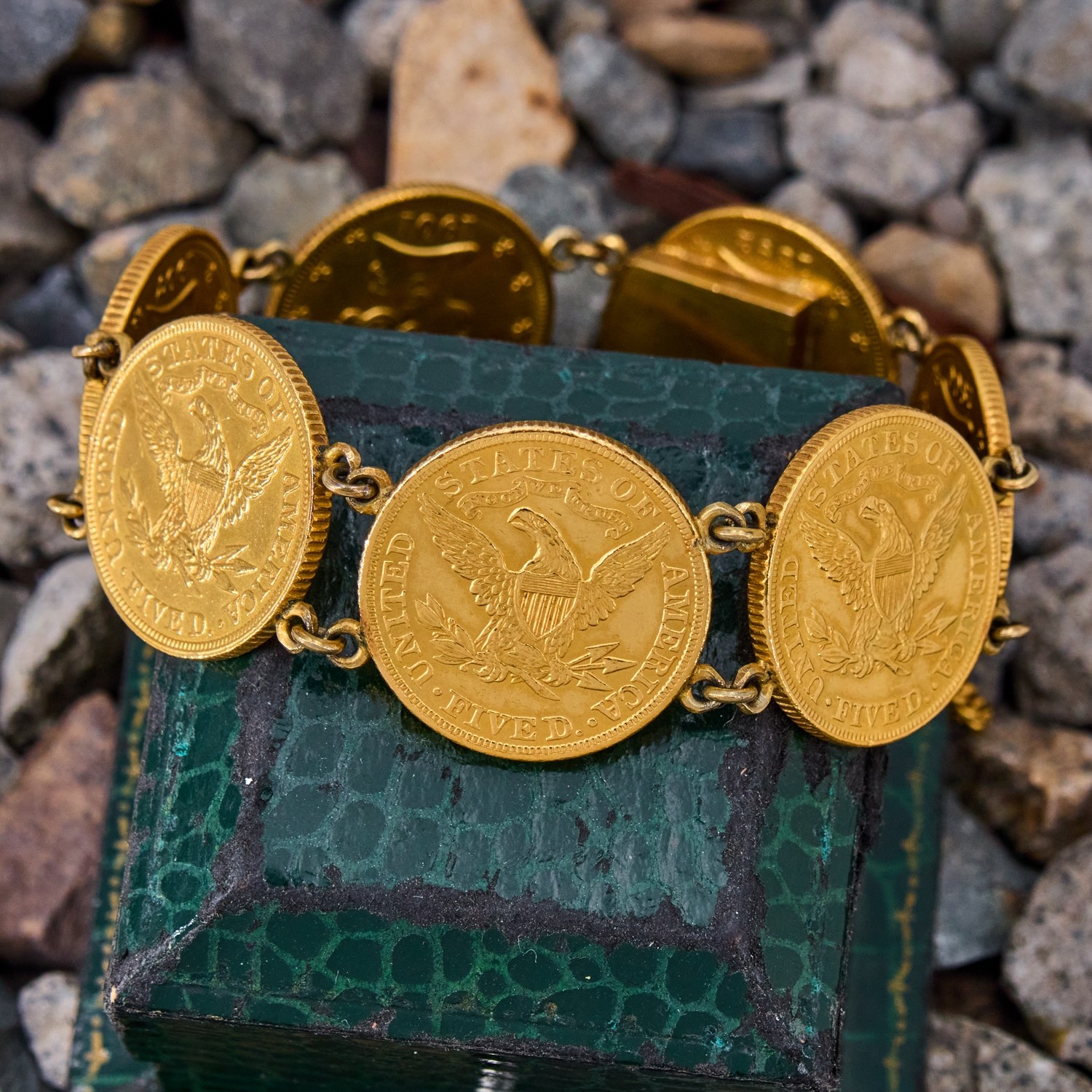 Gold tone red stone Lakshmi coin Bracelet dj-39271 – dreamjwell
