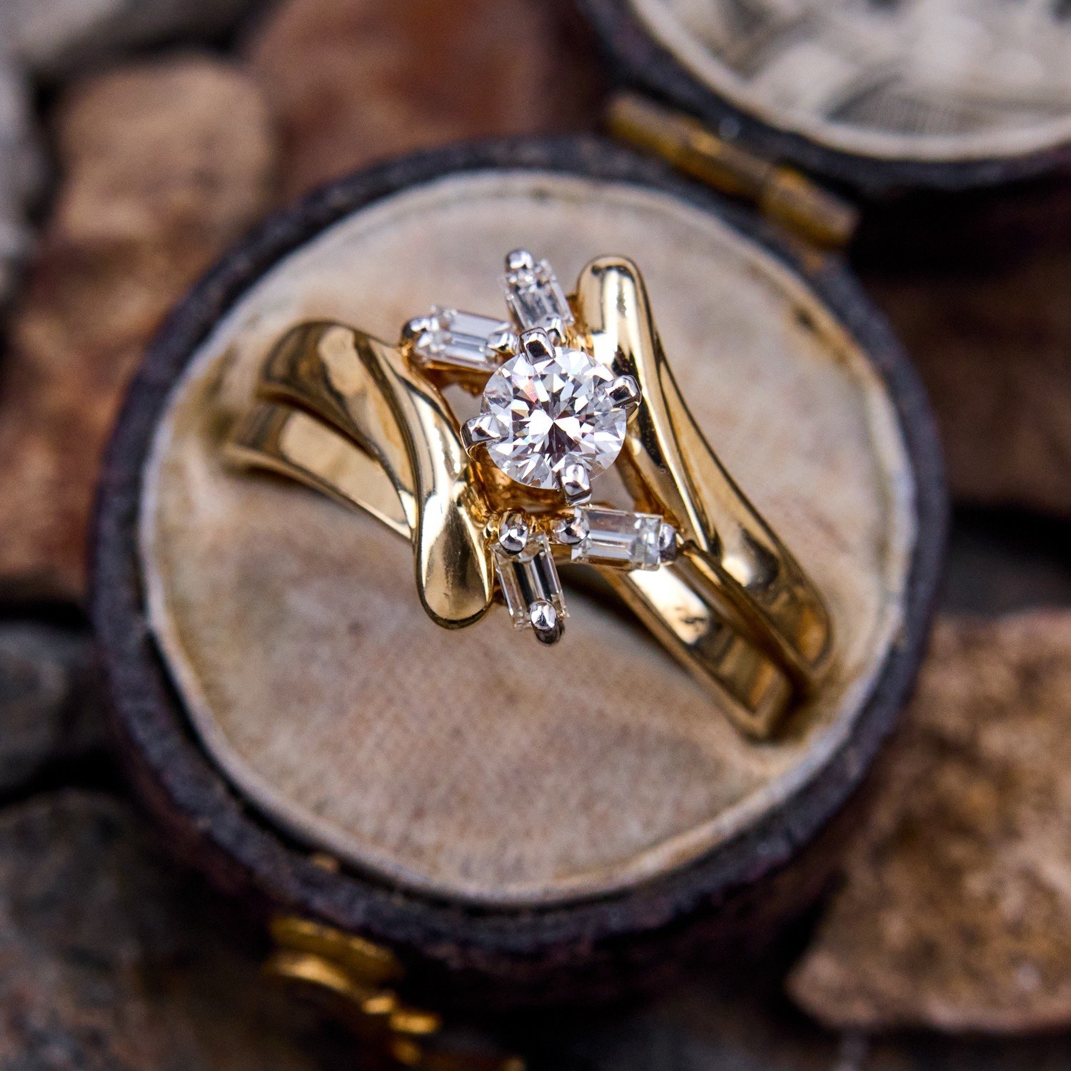 Vintage Round & Baguette Diamond Engagement Ring Wedding Set 14K Yellow Gold