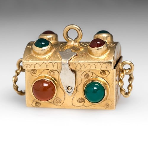 Vintage Treasure Chest Italian Bracelet Charm Pendant 18K Gold