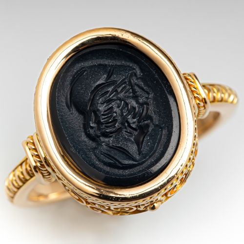Detailed Onyx Intaglio Ring Ornate 18K Yellow Gold