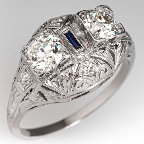 Lovely 1920s Toi et Moi Diamond Ring Platinum