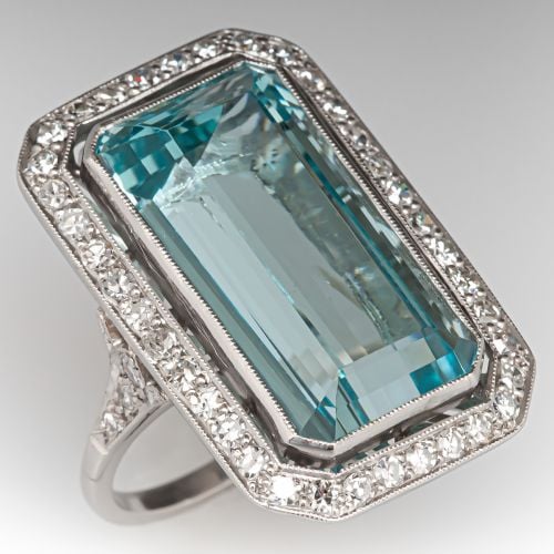 14 Carat Vintage Aquamarine Cocktail Ring w/ Diamonds in Platinum