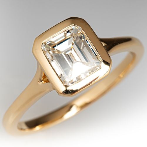 Clean Lines Emerald Cut Diamond Engagement Ring 18K Yellow Gold 1.21Ct K/VVS2 GIA
