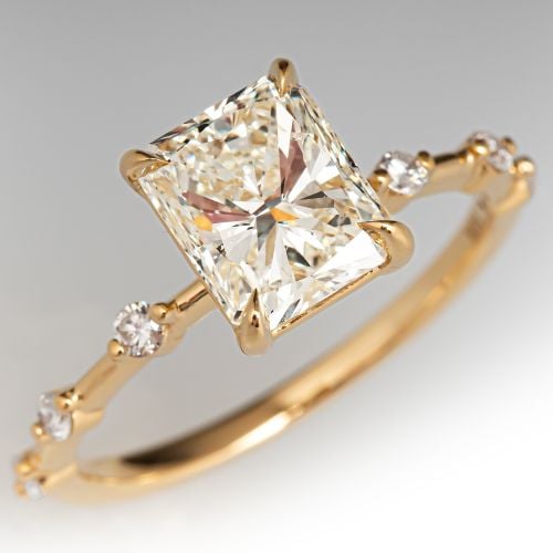 2 Carat Radiant Cut Diamond Ring 18K Yellow Gold 2.01Ct K/SI2 GIA