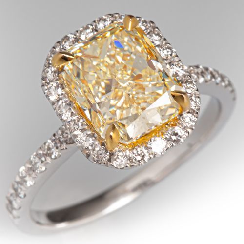Radiant Cut Diamond Engagement Ring 14K White Gold 2.67Ct W-X/VS1 GIA