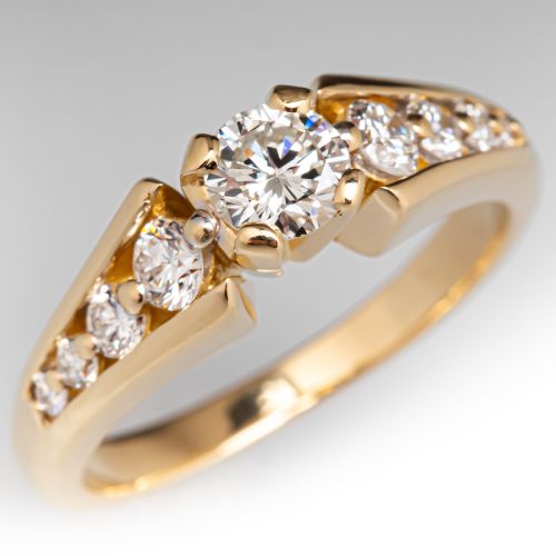 Graduating Diamond Engagement Ring 18K Yellow Gold 