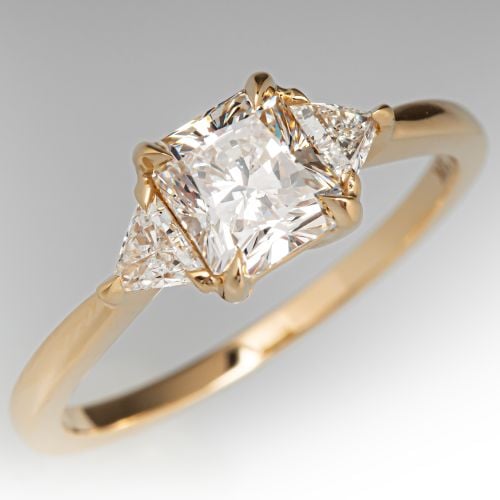 Classy Radiant Cut Diamond Engagement Ring 18K Yellow Gold 1Ct I/VS1 GIA