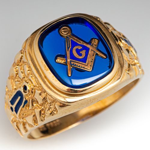 Blue Spinel Tablet Masonic Men's Ring Yellow Gold