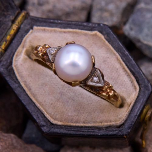 Vintage Pearl Ring w/ Diamond Accents Yellow Gold 