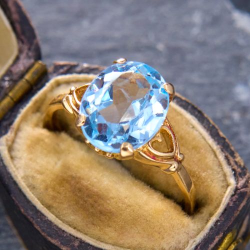 Bright Blue Lab Spinel Ring Yellow Gold