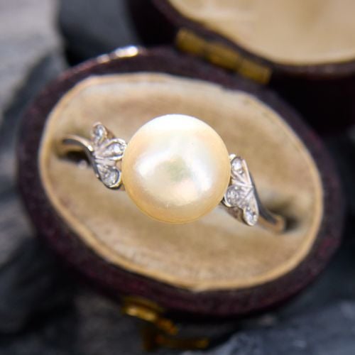 Delicate Pearl & Diamond Ring 18K White Gold