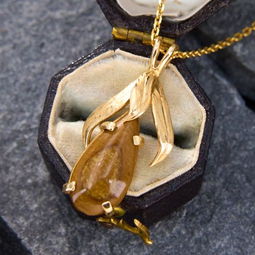 Golden Coral Pendant Necklace 14K Yellow Gold