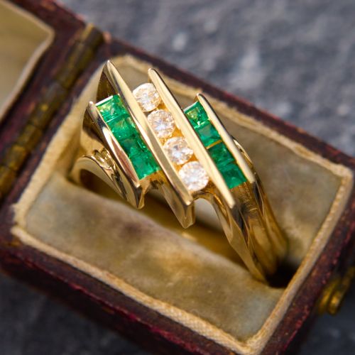 Channel Set Diamond & Emerald Ring 14K Yellow Gold Size 6.5