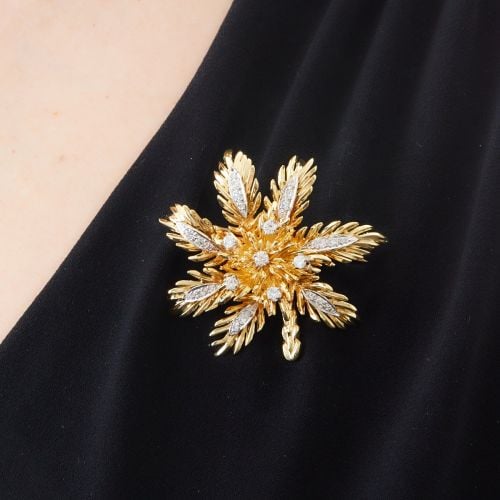 Diamond Floral Design Brooch/Pin 18K Yellow Gold