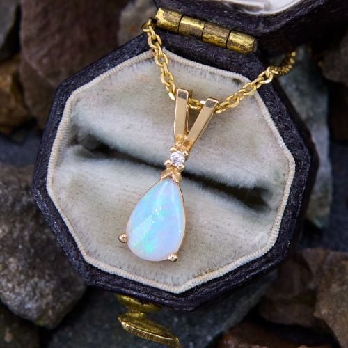 Lovely Pear Cut Opal Necklace 14K Yellow Gold