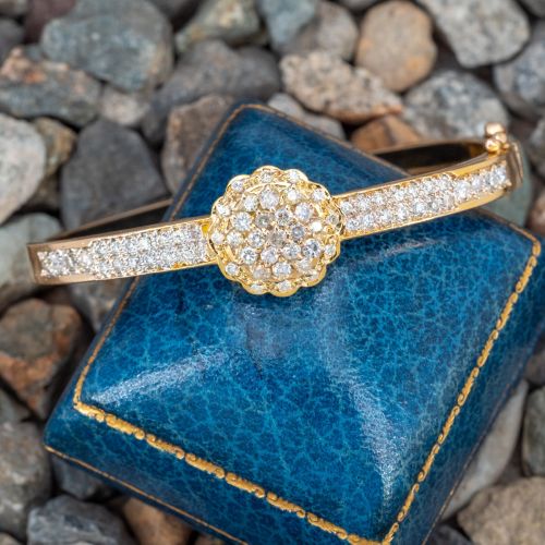 Beautiful Diamond Bangle Bracelet 14K Yellow Gold