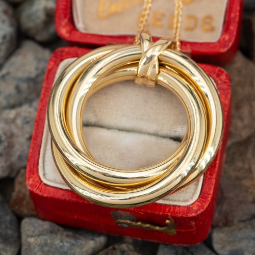 Interlocking Circle Pendant Necklace 14K Yellow Gold