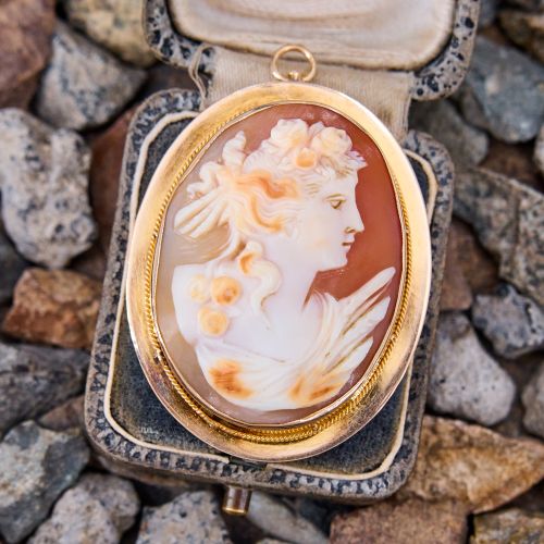 Vintage Carved Shell Cameo Brooch/ Pendant Yellow Gold