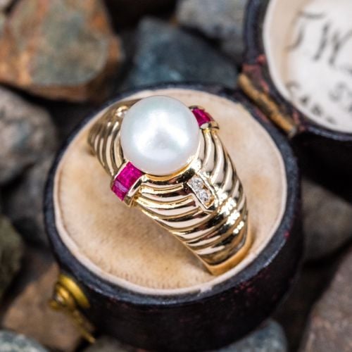 Final Sale: Charming Pearl & Ruby Ring 14K Yellow Gold