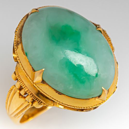 14K Yellow Gold Oval Cut Vintage Jade Ring