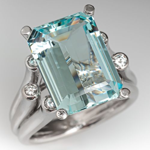 Beautiful Aquamarine & Diamond Ring 18K White Gold