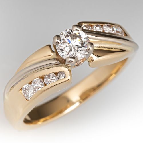 Lovely Diamond Engagement Ring 14K Yellow Gold