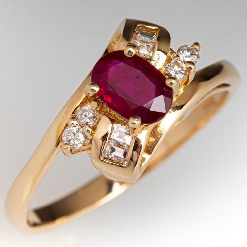 Lovely Oval Ruby Diamond Ring 14K Yellow 
