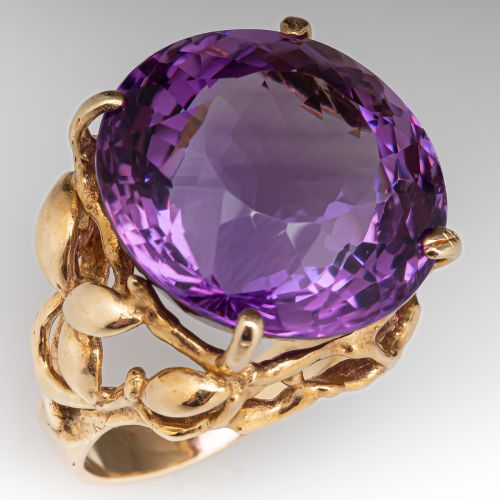 Lively 19 Carat Round Amethyst Cocktail Ring 14K Yellow Gold