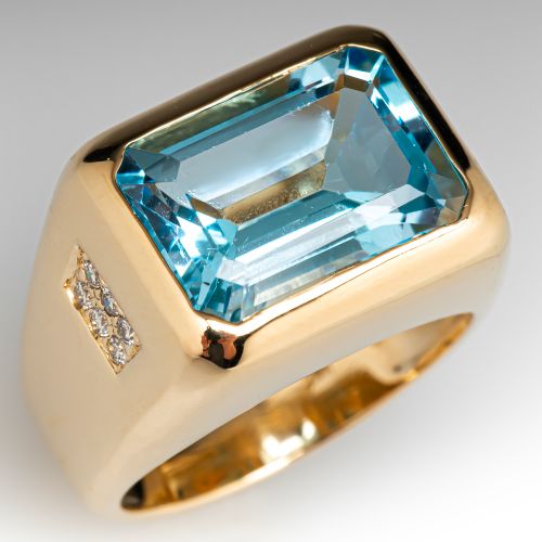 East to West Set Emerald Cut Topaz Ring 14K Yellow Gold