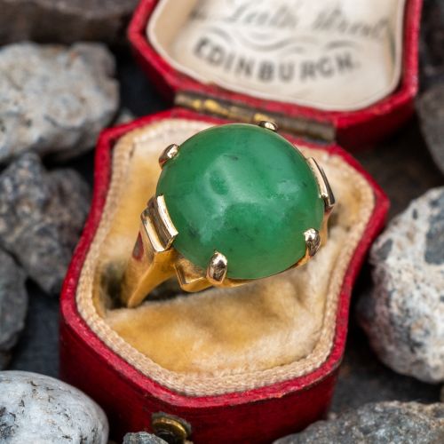 Retro Yellow Gold Nephrite Jade Ring
