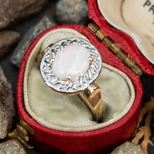 Elegant Opal Ring w/ Diamond Halo 14K Yellow Gold