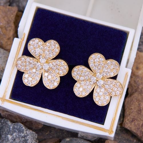 Pavé Diamond Flower Earrings 14K Yellow Gold