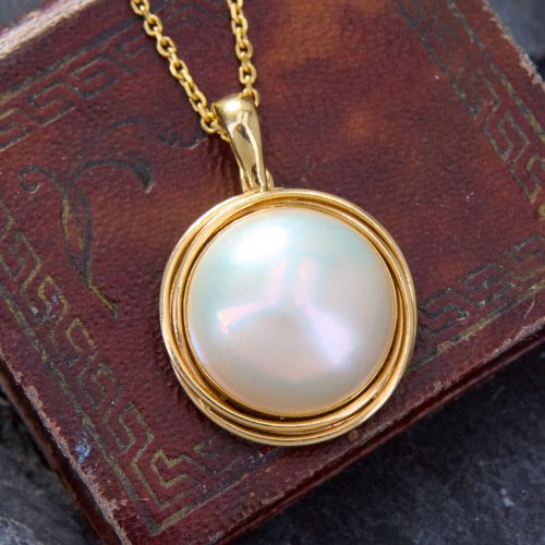 Round Mabé Pearl Enhancer Pendant Necklace 14K Yellow Gold
