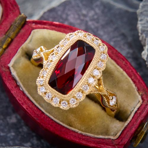 Detailed Garnet & Diamond Ring 14K Yellow Gold