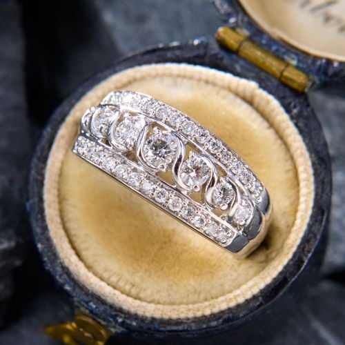 Glittering Wide Diamond Ring White Gold